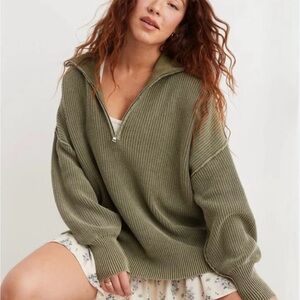 Aerie Beyond Quarter Zip Olive Green Women's Sweater